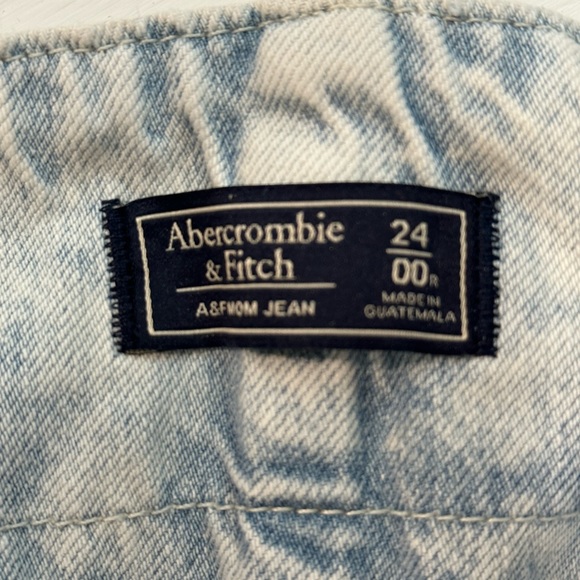 Abercrombie and Fitch Jeans - Picture 3 of 3